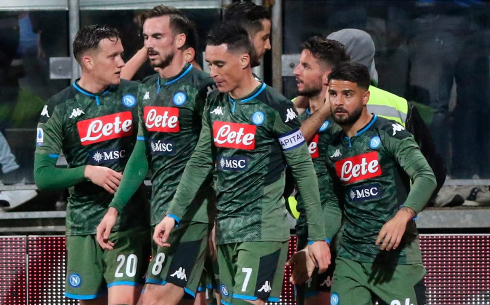 El gol de la diferencia lo hizo Mertens. (EFE)