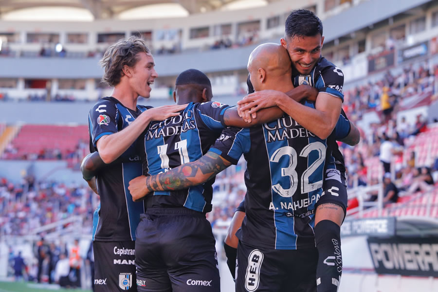 Los Gallos Blancos se llevaron los tres puntos del victoria. (Imago 7)