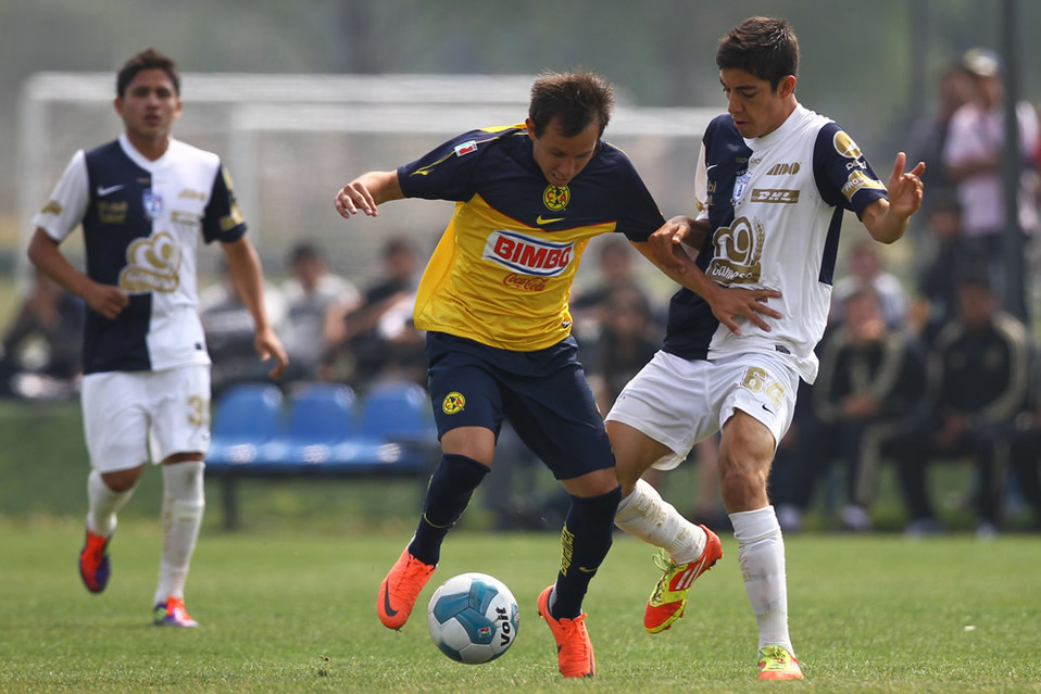 En 2007 Pachuca lo lleva a jugar en sus fuerzas básica (FOTOS: Mexsport, Imago7 e Instagram)
