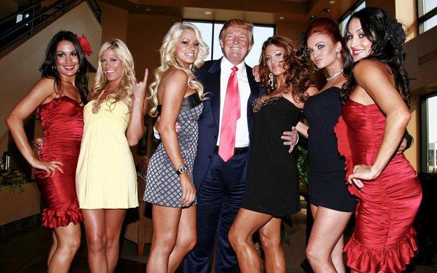 Donald Trump convivió con Divas de WWE en algún momento. (Foto: WWE)