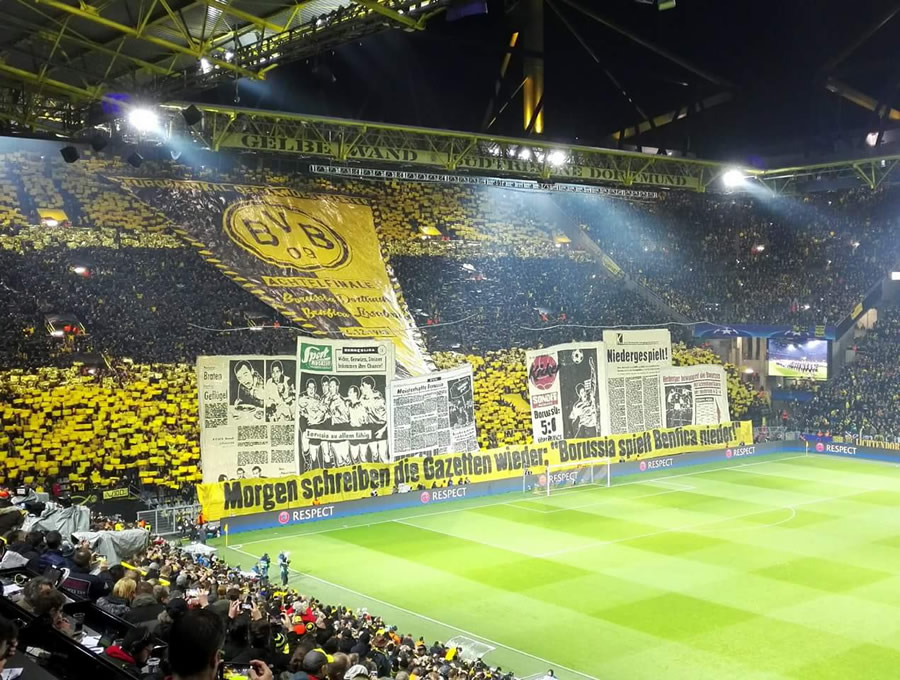 Los mejores mosaicos del Borussia Dortmund. (Twitter)