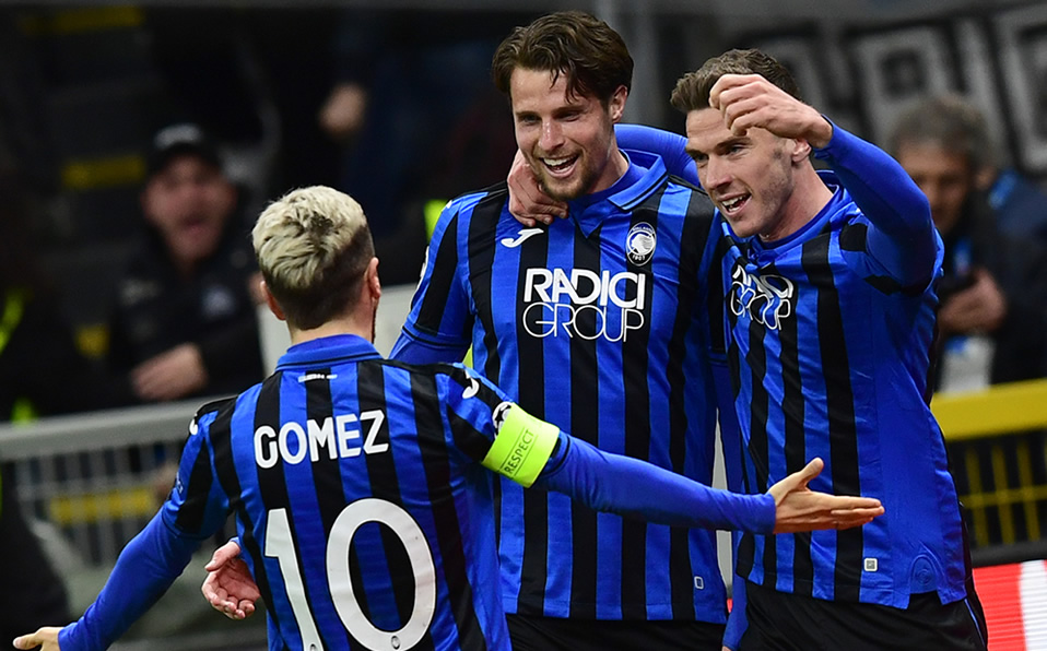 El Atalanta golpea y golpea fuerte (AFP)