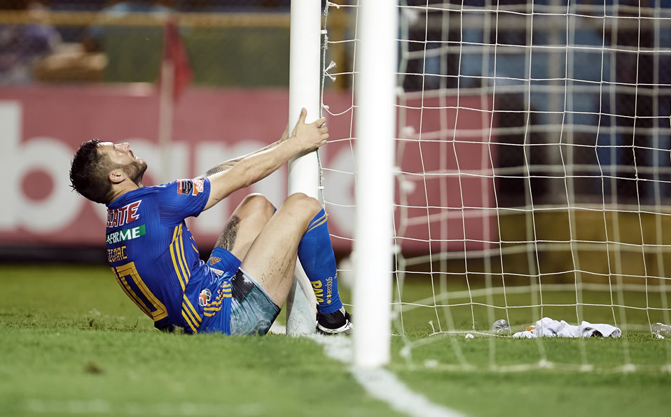 Gignac se devoró uno de los goles más fáciles de su carrera en la Concachampions. (Mexsport)
