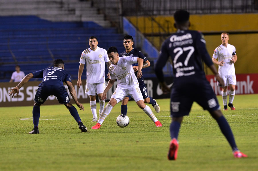 Nada para nadie entre Motagua y Atlanta. (Foto: AFP)