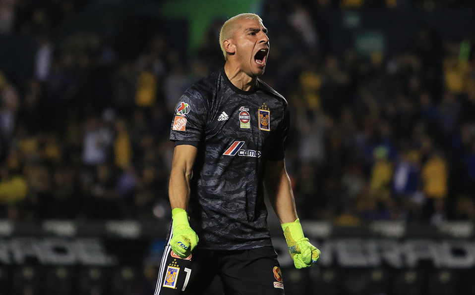 Nahuel cumple sueño de niños salvadoreños; fans acusan montaje (Imago7)