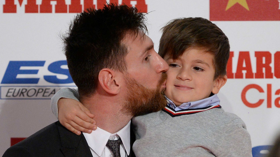 Lionel Messi y su hijo mayor, el simpático Thiago.