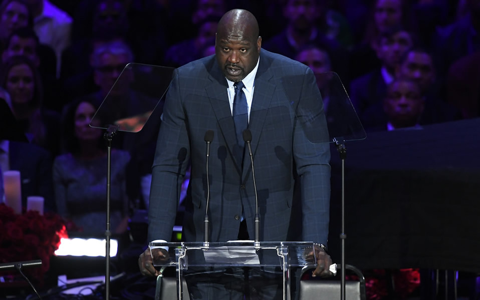 El Shaq y su discriso lleno de lágrimas, risas y toda una vida junto a Kobe Bryant (FOTO: AFP)