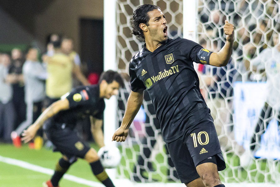 Carlos Vela colaboró con dos anotaciones en el triunfo de LAFC sobre León. (Foto: Imago7)