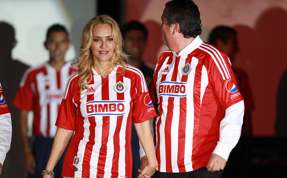 Angélica Fuentes afirma que 'negoció a Chicharito con el Manchester' (MEXSPORT)