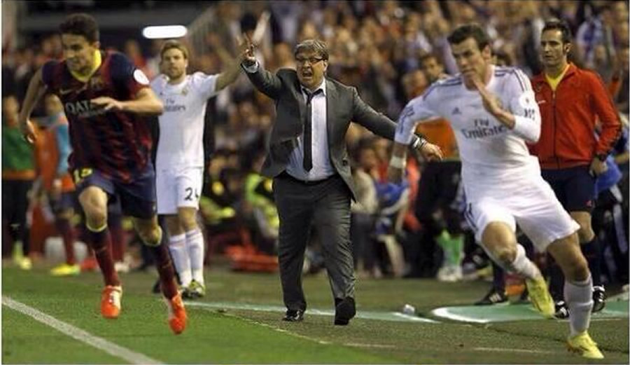 Martino dirigió al Barcelona y ganó una Liga en 2015