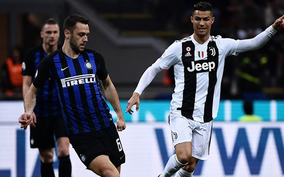 La Serie A pospuso la fecha al día en que estaba programada la final de Copa. (AFP)