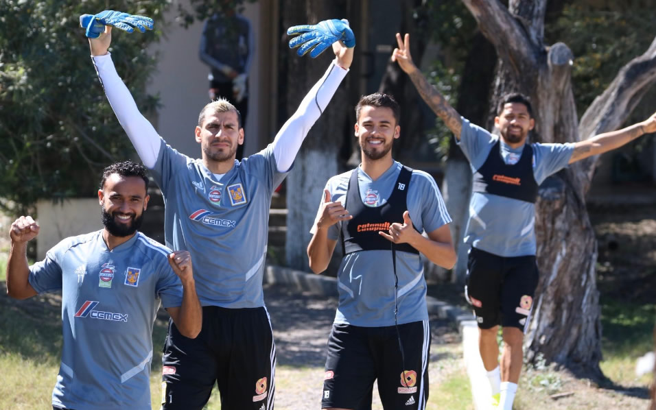 Tigres comienza entrenamiento previo a Jornada 9. (@TigresOficial)