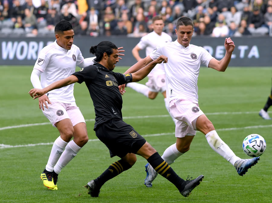 Carlos Vela ya marcó su primero gol de la temporada con LAFC. FOTO: AFP.