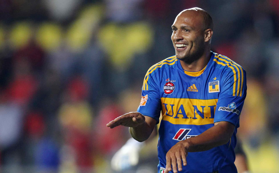 Edno Cunha: El delantero brasileño llegó en 2012, pero solo anotó cuatro goles en 22 juegos. (Foto: Mexsport)