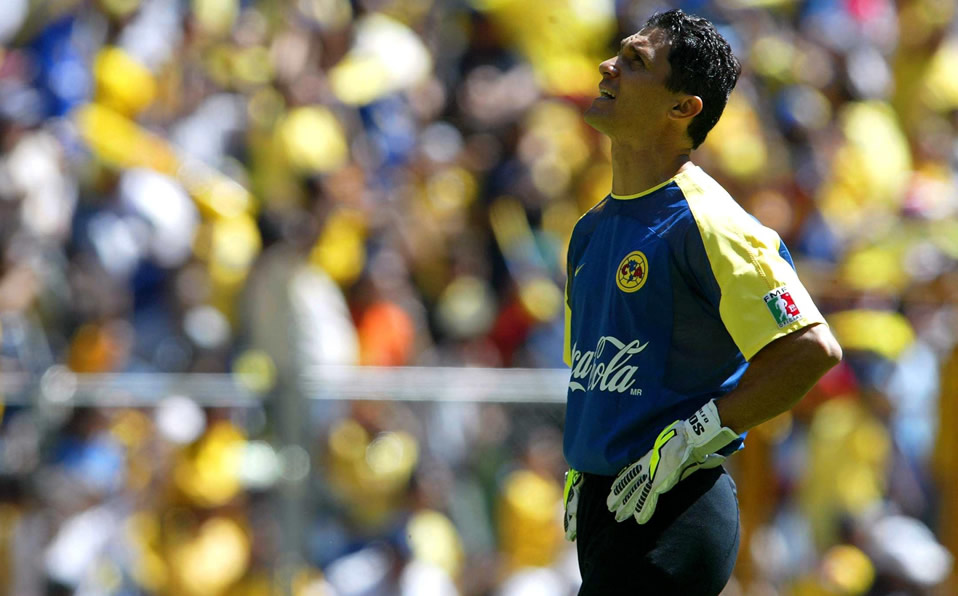 Adolfo Ríos es de cuna auriazul, pero marcó época con el América como campeón en 2002.