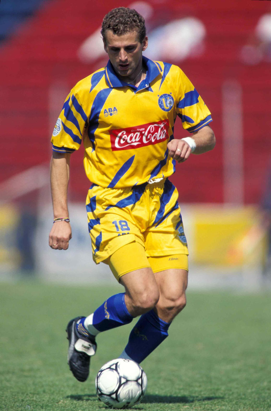 Sead Seferovic: Mediocampista bosnio-herzegoviniano que jugó en la 95-96. Anotó 3 goles en 16 partidos. (Foto: Mexsport)