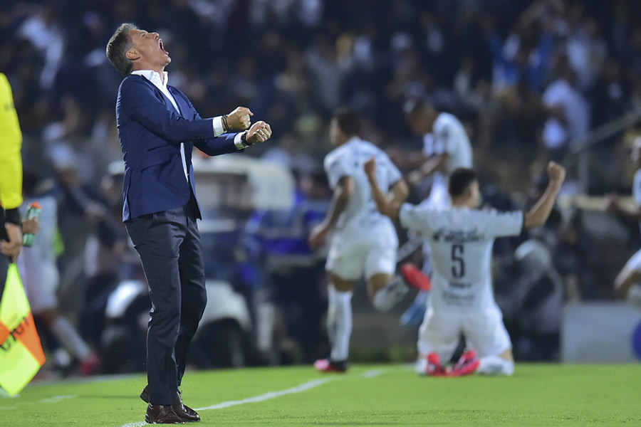 Miguel González "Míchel" afirmó que Pumas mereció otro resultado ante América. (Foto: Mexsport)