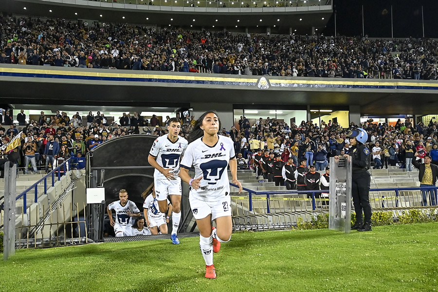 El plantel femenil de Pumas saltó junto al varonil. (Foto: Imago7)