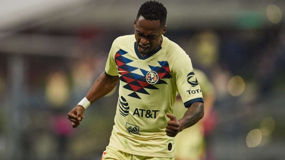 Renato Ibarra.