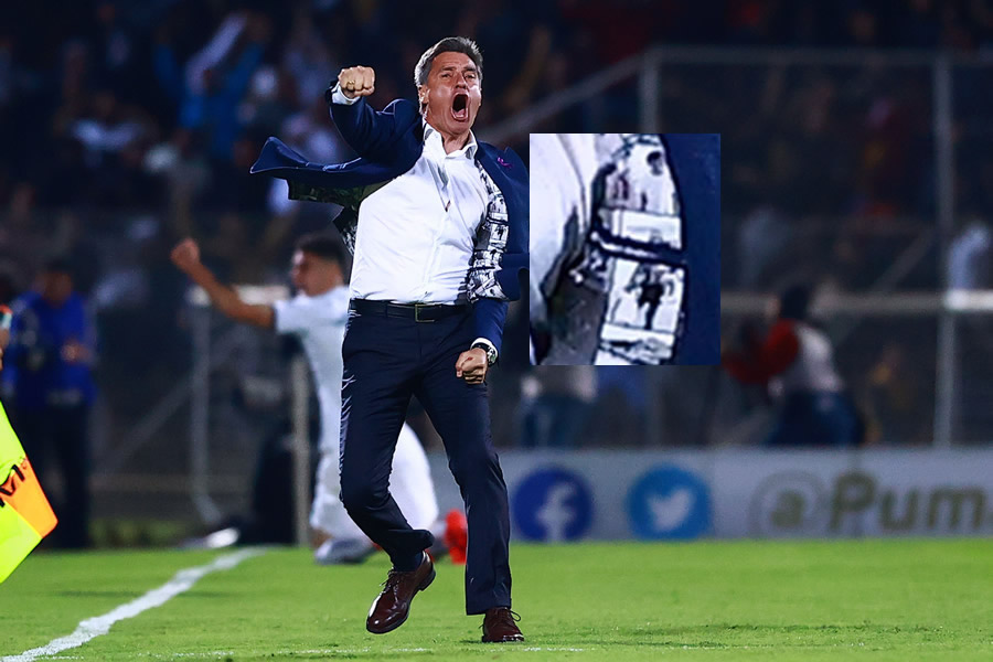 El detalle en el saco de Miguel González "Míchel", técnico de Pumas. (Foto: Imago7)