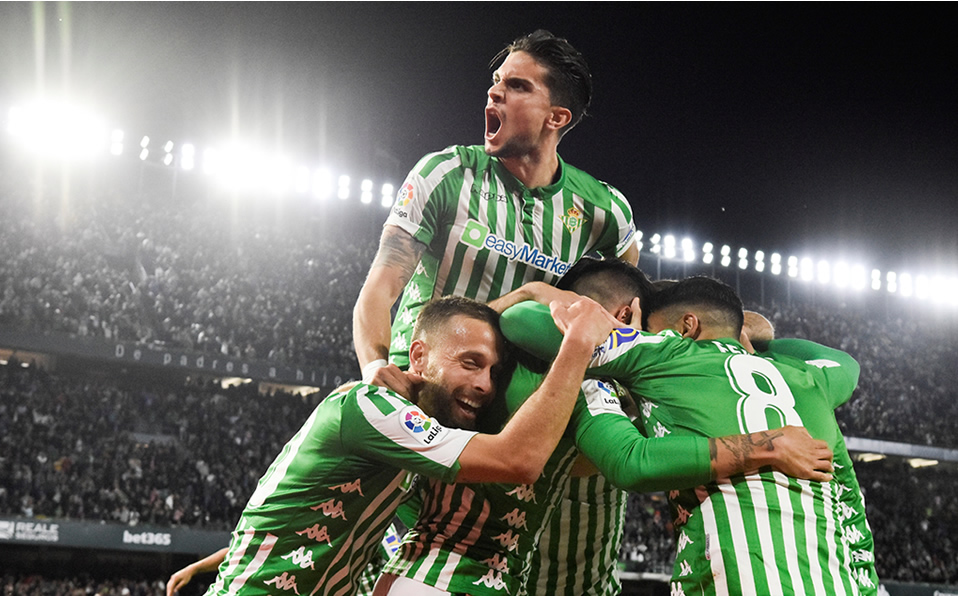El Betis jugó mejor y encontró premio (EFE)