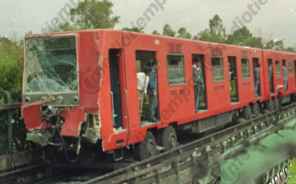 Choque de trenes en Ermita del 5 de Junio de 1995. (Archivo Mileno)