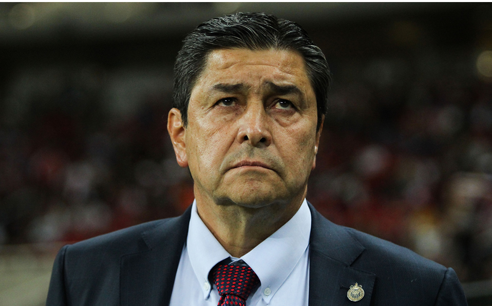 No es que nos quiten 6 futbolistas y luego jugar Liga MX: Flaco Tena (Imago7)