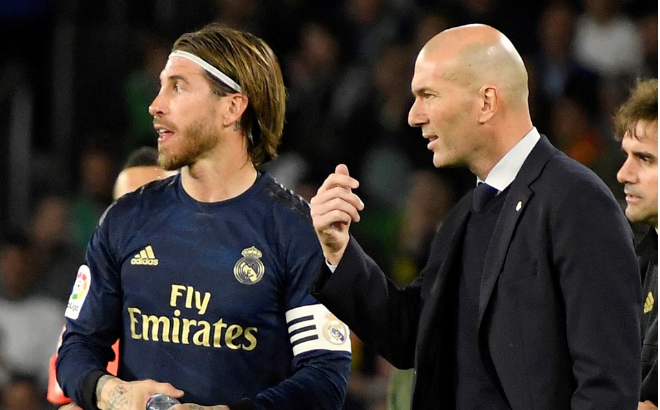 Manchester City vs Real Madrid y Juventus vs Lyon, suspendidos (EFE)