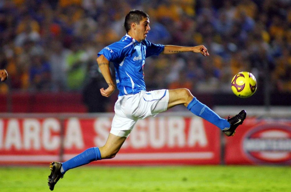 Delantero | Nicolás Vinegri | Llegó en calidad de préstamo en 2008, pero el gusto fue fugaz porque al siguiente año emigró al Racing de Argentina.