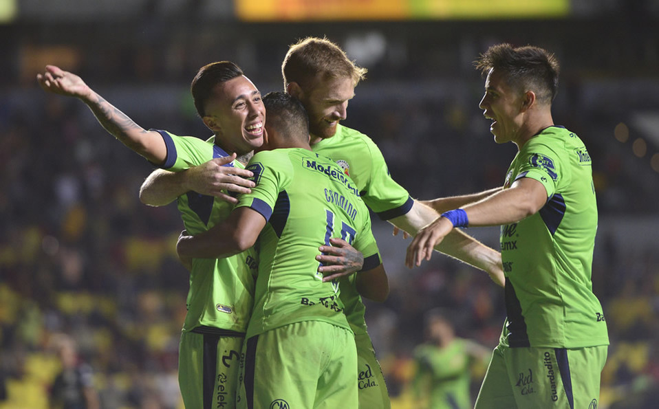Morelia vs Querétaro (4-0): La Monarquía aplastó a Vuce y sus Gallos (FOTO: Imago7)