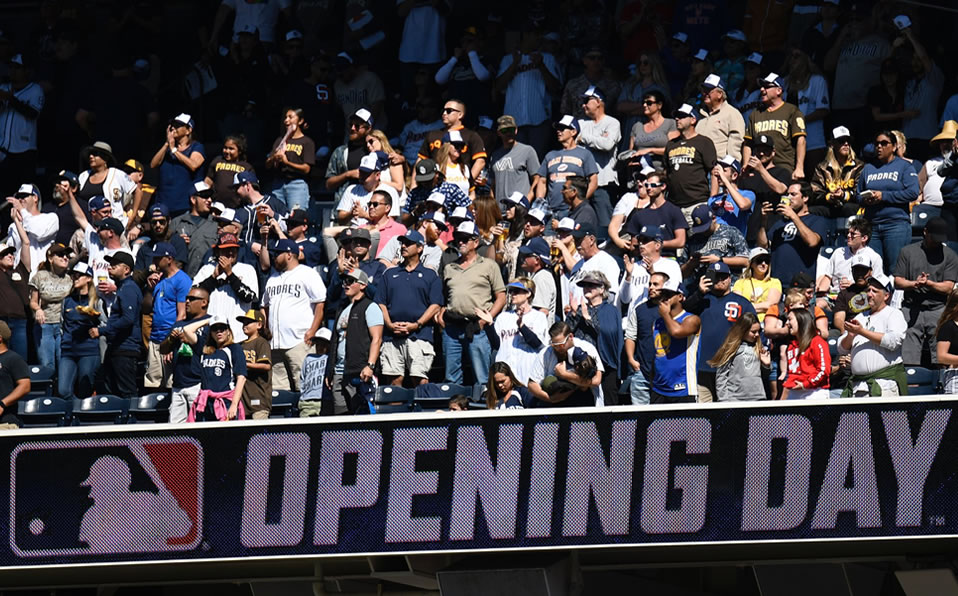 El Opening Day estaría siendo pospuesto 60 días de su fecha original. (Foto: @PetcoPark)