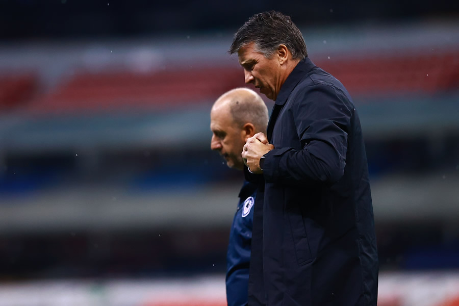 Robert Dante Siboldi tiene a Cruz Azul en la cima del Clausura 2020. (Foto: Imago7)