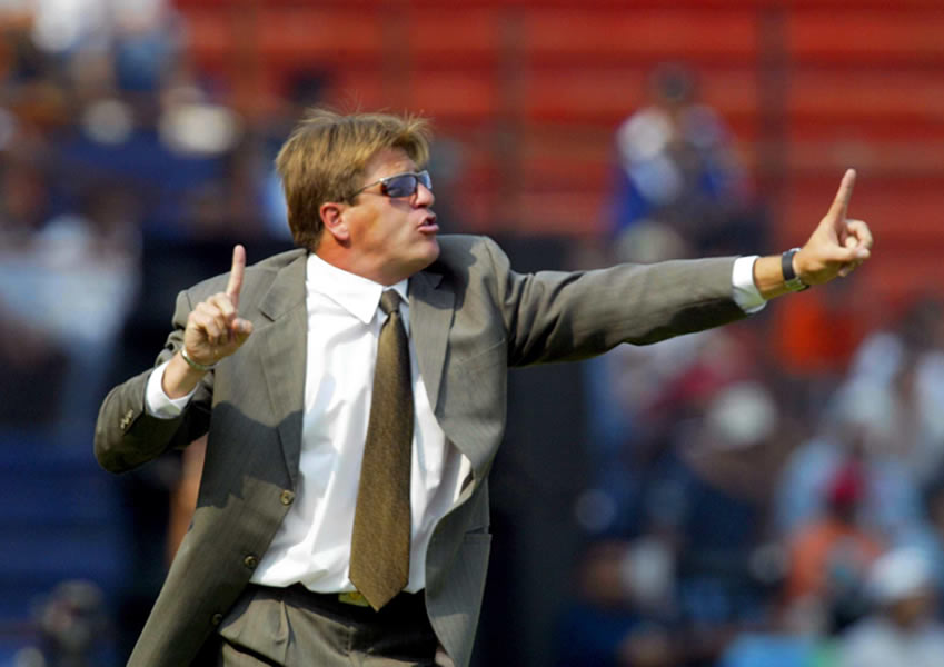Miguel Herrera, en su época como estratega de los Potros de Hierro. FOTO: Mexsport.