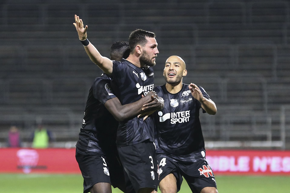 Francia: Amiens SC sería uno de los dos equipos que descendería.