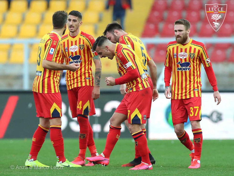 Italia: Lecce, que suma dos años seguidos en la Seria A, estaría cayendo a la Serie B..