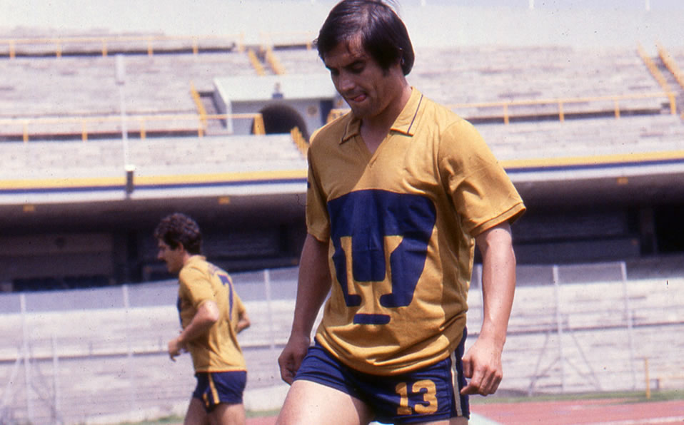 Chileno de nacimiento, Osvaldo Castro alcanzó los 214 goles en la Liga. Curiosamente jugó para América y Pumas (entre otros clubes). (Mexsport)