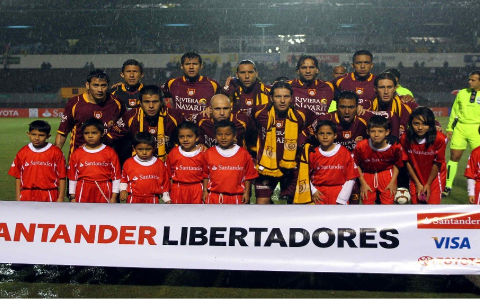 Los Estudiantes Tecos intentaron poner en alto el nombre de la Liga en 2010 y quedaron fuera en primera fase con el Piojo como DT. (Mexsport)