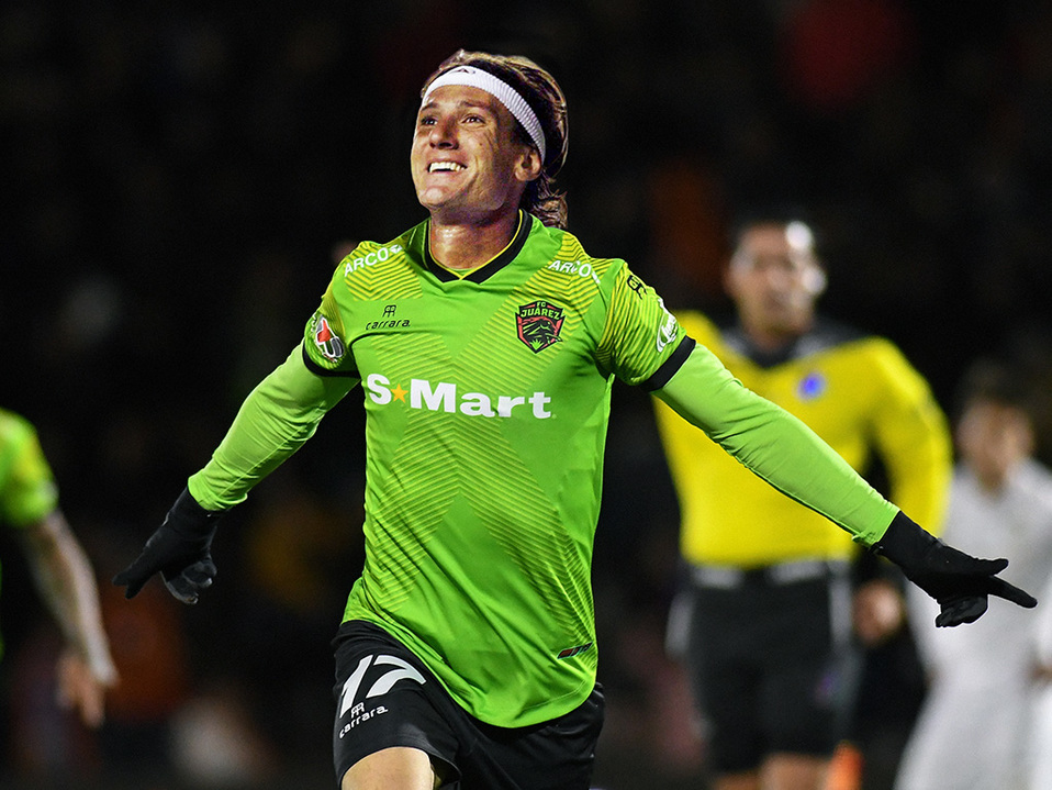 Gabriel Caballero con FC Juárez