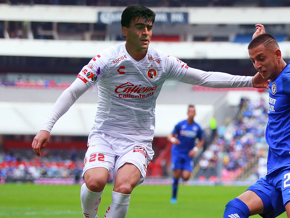 Gustavo Quinteros con Tijuana.