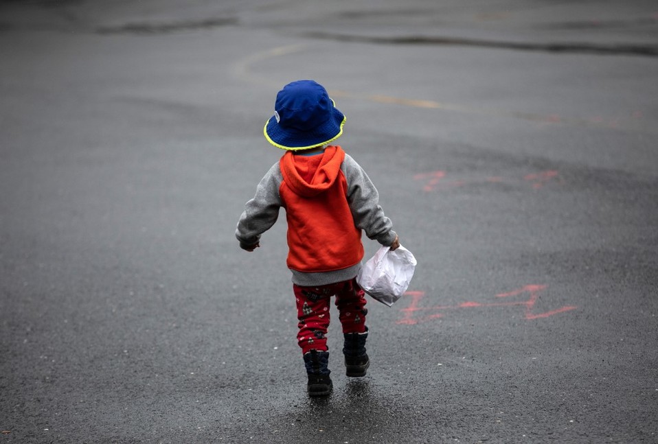 Los pequeños vieron cambiada su rutina por el coronavirus. (Foto: AFP)