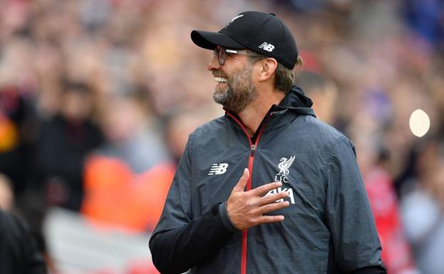Jürgen Klopp. Además de ser el mejor entrenador de la actualidad, el alemán tiene una sonrisa que lo caracteriza dentro y fuera de las canchas.
