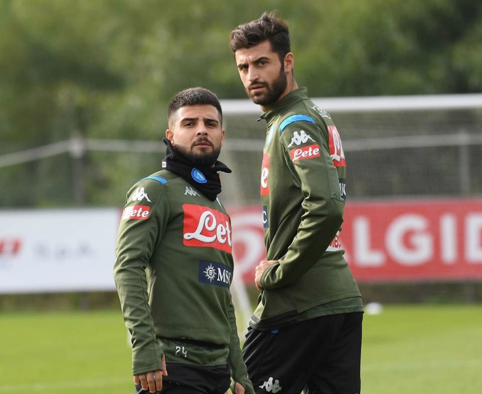 Napoli molestó al público por querer regresar a las prácticas (Foto: Napoli)