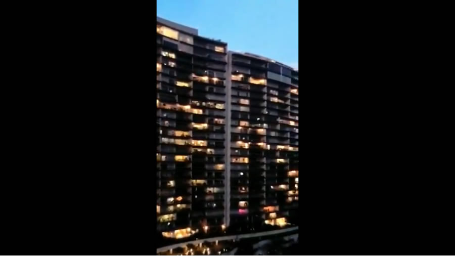 Los vecinos de Santa Fe encendieron y apagaron las luces de sus departamentos.
