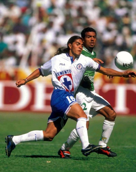 Cruz Azul vs León: Final de Invierno 1997 del Futbol Mexicano. (Mexsport)