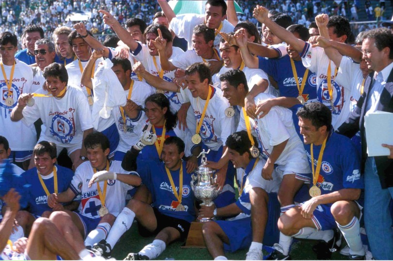 Cruz Azul vs León: Final de Invierno 1997 del Futbol Mexicano. (Mexsport)
