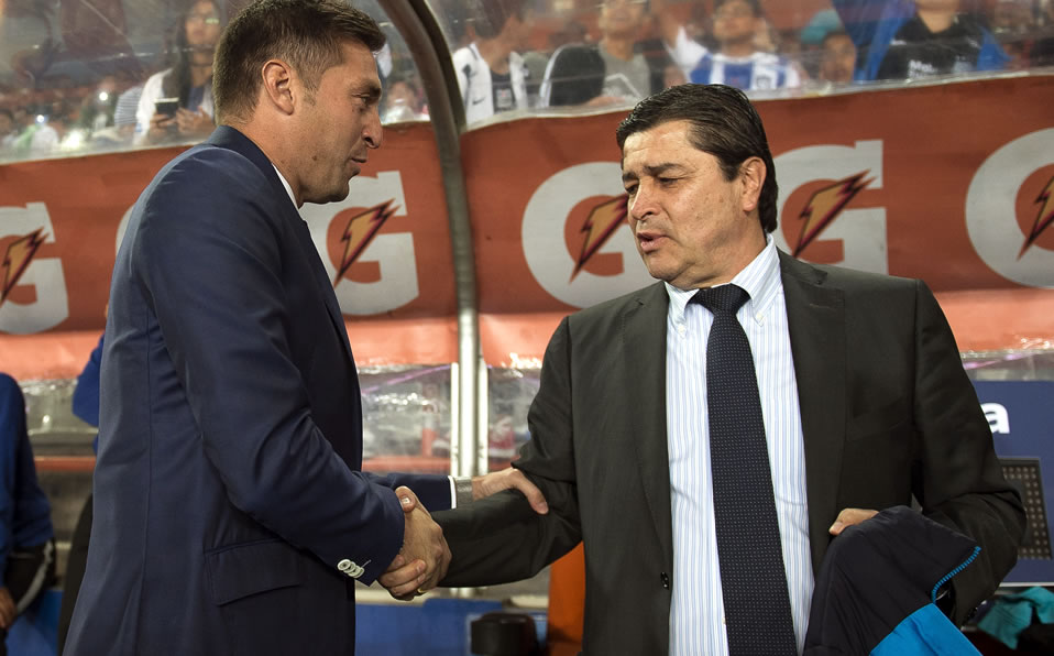 Diego Alonso sonó para ser DT de Chivas este 2020 en el lugar del Flaco Tena. (Mexsport)