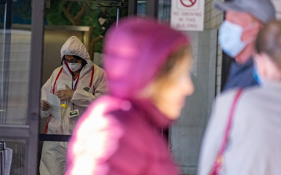 La pandemia de coronavirus cobró otra víctima (AFP)