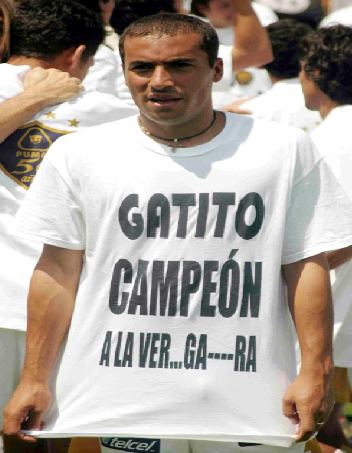 Ailton da Silva tras lograr el título mostró el “Gatito campeón”. (Mexsport)