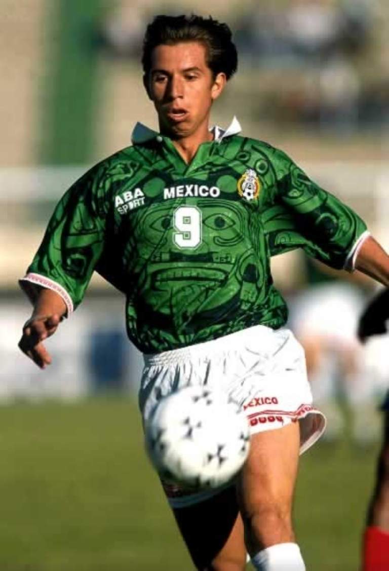 Paulo César Chávez. Jugó como lateral derecho con Bora, posición donde no lució en lo absoluto con la verde.