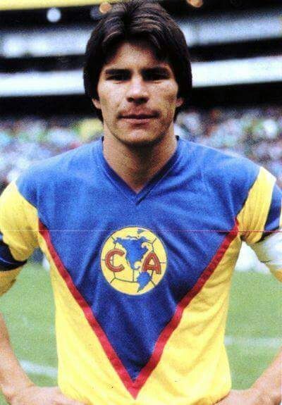 Alfredo Tena. El ‘Capitán Furia’ derrochaba fuerza, liderazgo y corazón en cada encuentro con la camiseta de las Águilas.